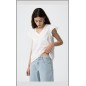 Tee-shirt Blanc Manches fintions travaillées Tee-shirt Blanc Manches fintions travaillées